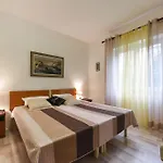 Dado Apartman Zára