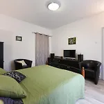 Apartman Dado