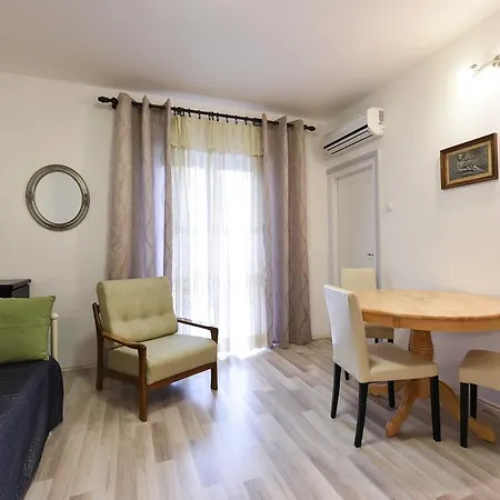 Dado Apartman *