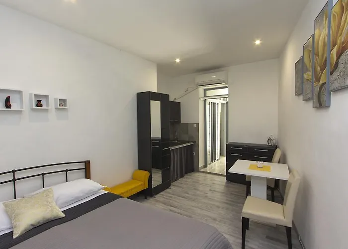 Dado Апартаменты Задар